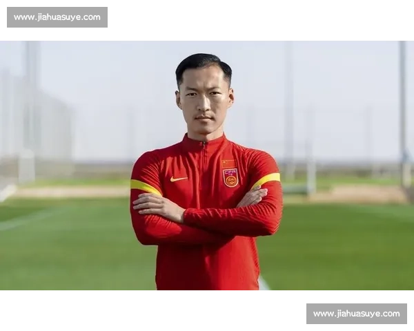 36 岁吴曦三连破 + 8 球创纪录：申花老将的逆袭传奇