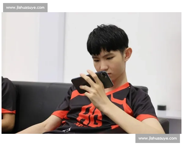 一诺出场即炸场：KPL 顶流的人气密码